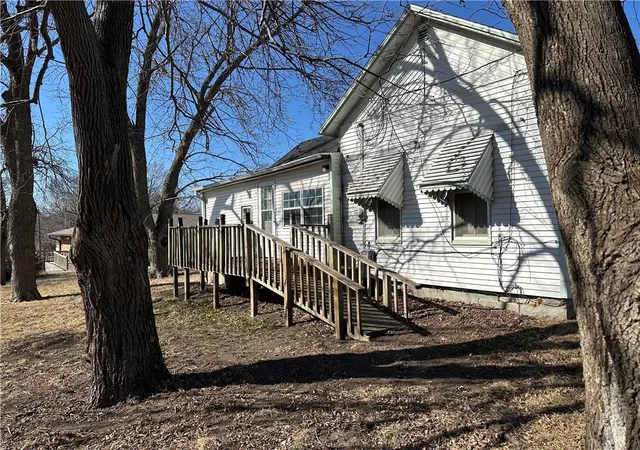 Photo 2 of Single family home for sale at 314 S Davis St, Maryville, MO 64468 | MLS# 2604802 | Listing updated on 2026-09-29