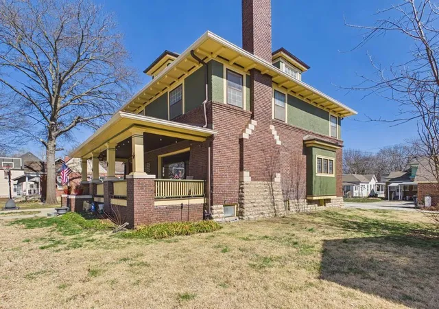 3rd image of 517 S Eddy St, Fort Scott, KS 66701 | MLS# 2604910