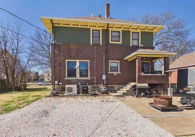 4th image of 517 S Eddy St, Fort Scott, KS 66701 | MLS# 2604910