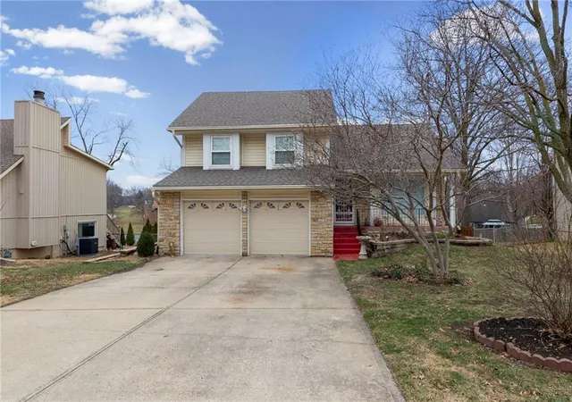 31st image of 8117 Woodstone St, Lenexa, KS 66219 | MLS# 2604964