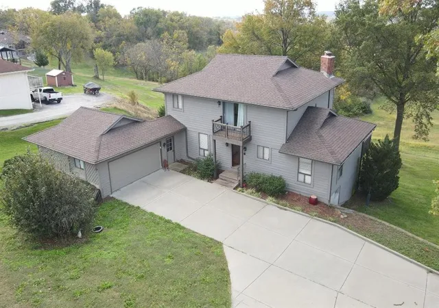 Photo 4 of Sale Pending at 2108 S 4th Street, Platte City, MO 64079 | MLS# 2604998 | Listing updated on 2026-08-17
