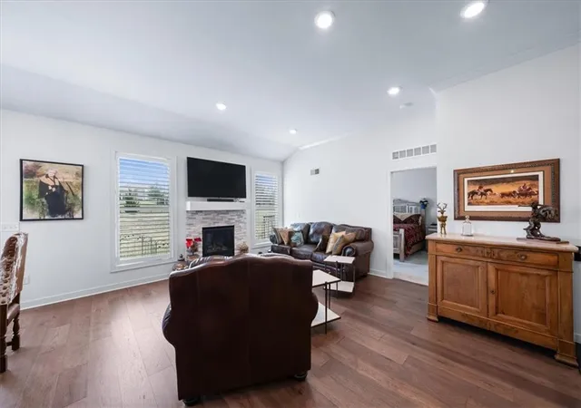 4th image of 10715 N Fisk Ave, Kansas City, MO 64154 | MLS# 2605137