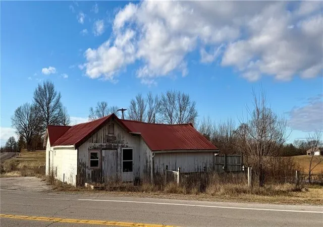 Homes for sale in Orrick, MO | 11990 Hwy N N/a, Orrick, MO 64077 | MLS# 2605216