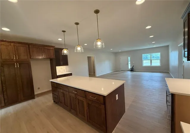 Homes for sale in Effingham, KS | 1007 George Ct, Effingham, KS 66023 | MLS# 2605302