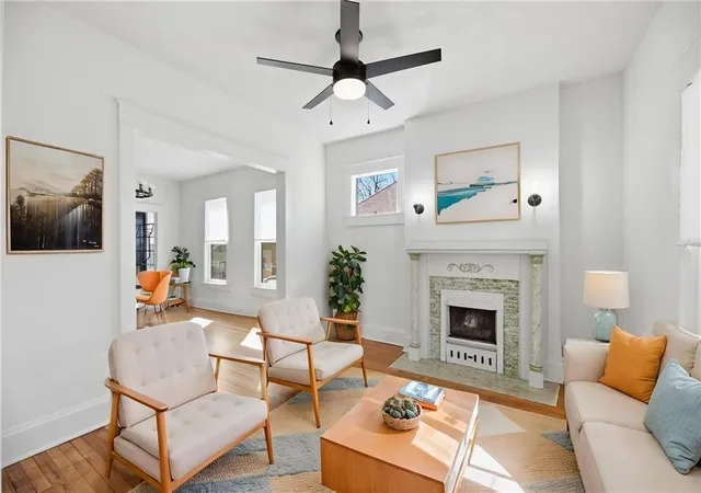 Photo 1 of Single family home for sale at 3327 Garfield Ave, Kansas City, MO 64109 | MLS# 2605399 | Listing updated on 2026-09-04