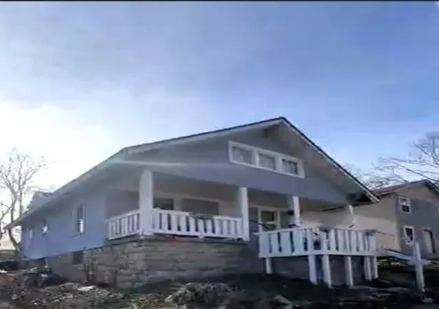 1st image of 3505 E 34th St, Kansas City, MO 64128 | MLS# 2605713