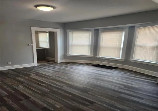 5th image of 3505 E 34Th St, Kansas City, MO 64128 | MLS# 2605713