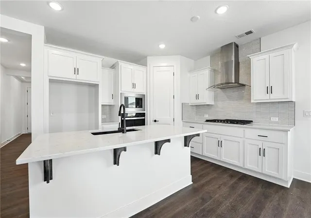 5th image of 1412 N 162Nd Ter, Basehor, KS 66007 | MLS# 2605736