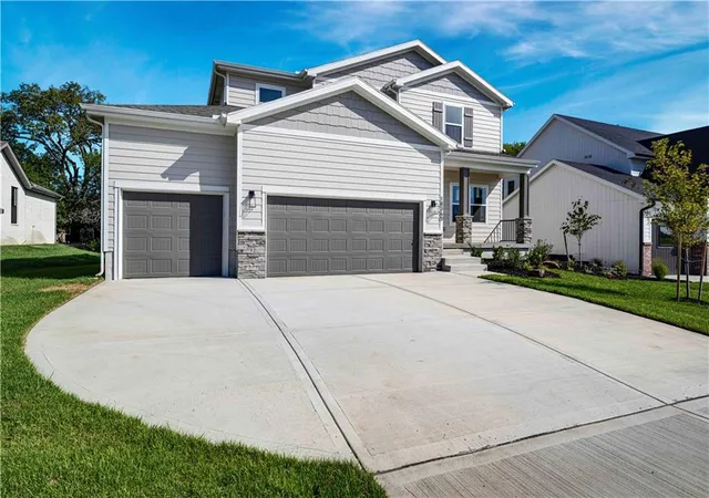 Single family home for sale at 18360 W 195 Street, Spring Hill, KS 66083 | MLS# 2605752