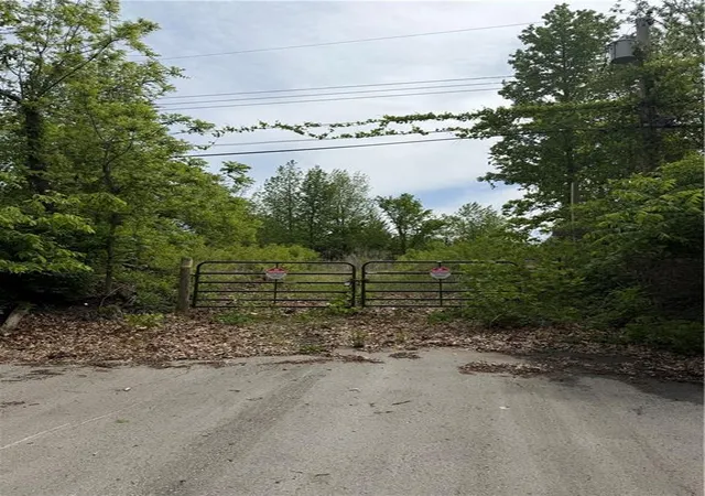 2nd image of 5602 Greeley Ave, Kansas City, KS 66104 | MLS# 2605773