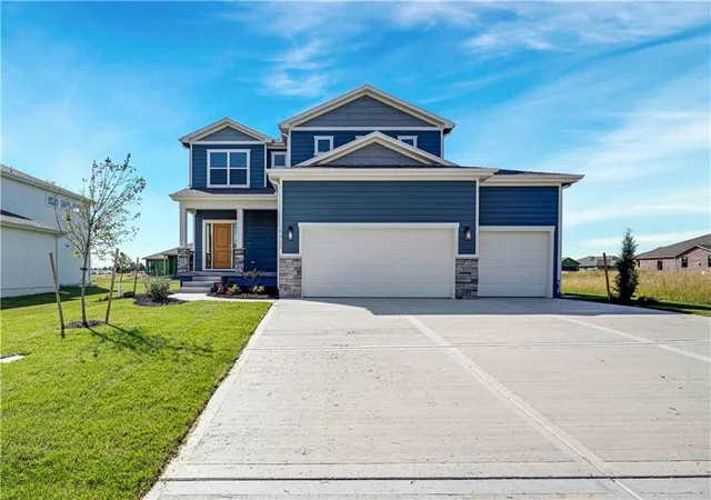 Single family home for sale at 18455 W 195 Street, Spring Hill, KS 66083 | MLS# 2605775