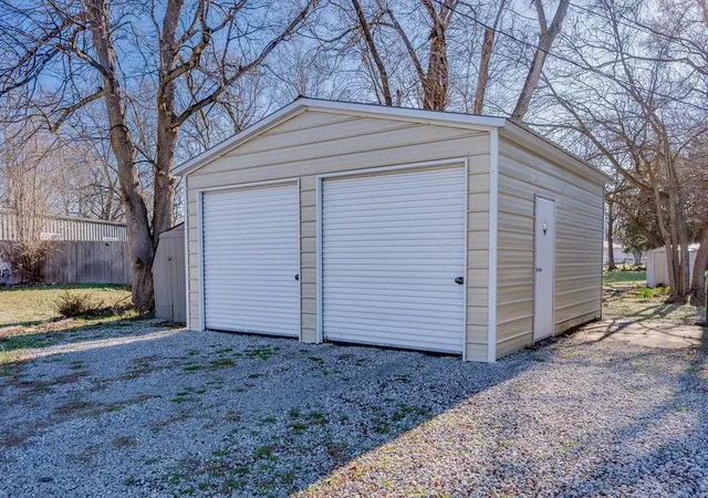 Homes for sale in Harrisonville, MO | 1309 Sanders St, Harrisonville, MO 64701 | MLS# 2605856