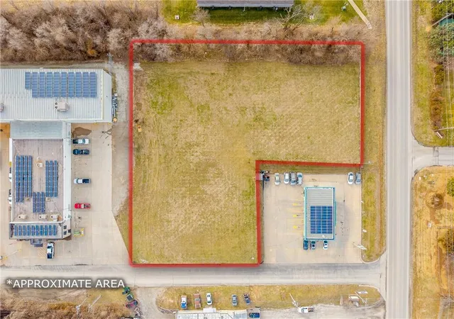 1st image of Pear St, Saint Joseph, MO 64503 | MLS# 2606111