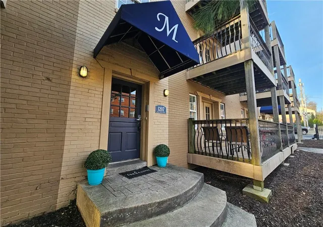 21st image of 1207 W 45th St #2W, Kansas City, MO 64111 | MLS# 2606328