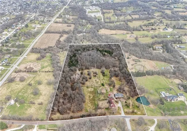 1st image of 6825 S Arnett Rd, Grain Valley, MO 64029 | MLS# 2606375