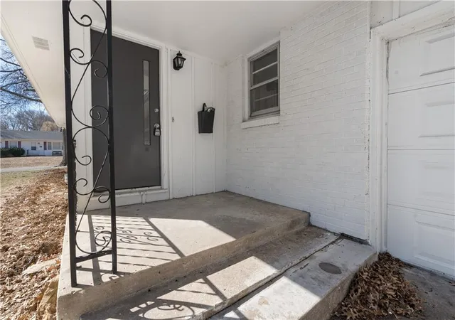 Homes for sale in Raytown, MO | 8604 E 84Th Ter, Raytown, MO 64138 | MLS# 2606557