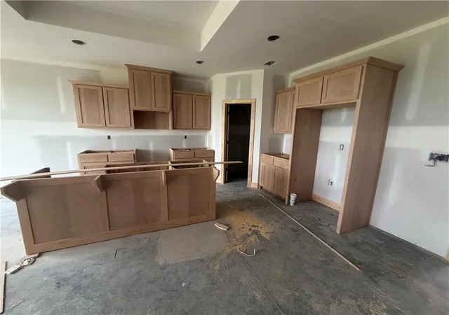 2nd image of 11109 E 209th St, Peculiar, MO 64078 | MLS# 2606686