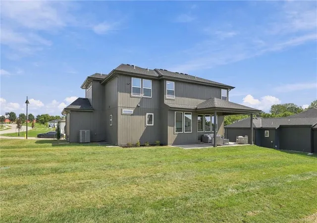 Photo 43 of Single family home for sale at 2700 NE Crestview St, Grain Valley, MO 64029 | MLS# 2606700 | Listing updated on 2026-10-07