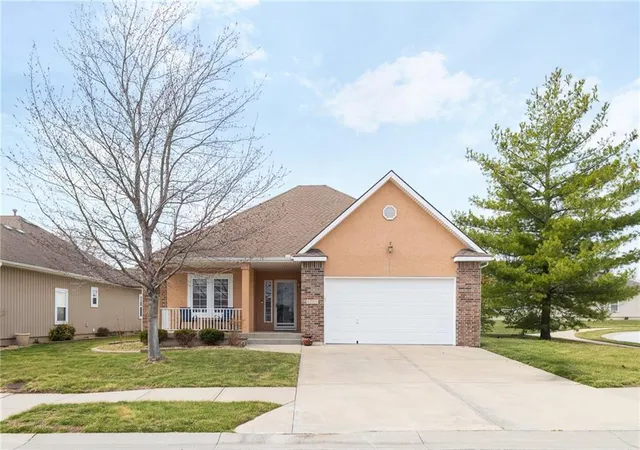 1st image of 4756 Sw Leafwing Dr, Lees Summit, MO 64082 | MLS# 2606702
