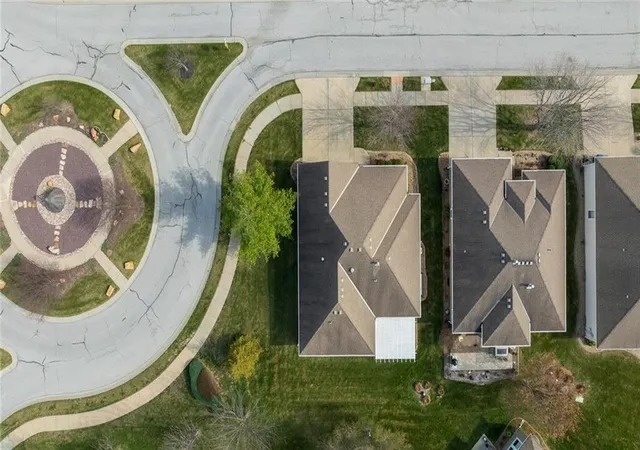 36th image of 4756 Sw Leafwing Dr, Lees Summit, MO 64082 | MLS# 2606702