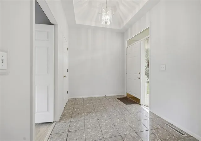 5th image of 12202 Caenen Dr, Overland Park, KS 66213 | MLS# 2606718
