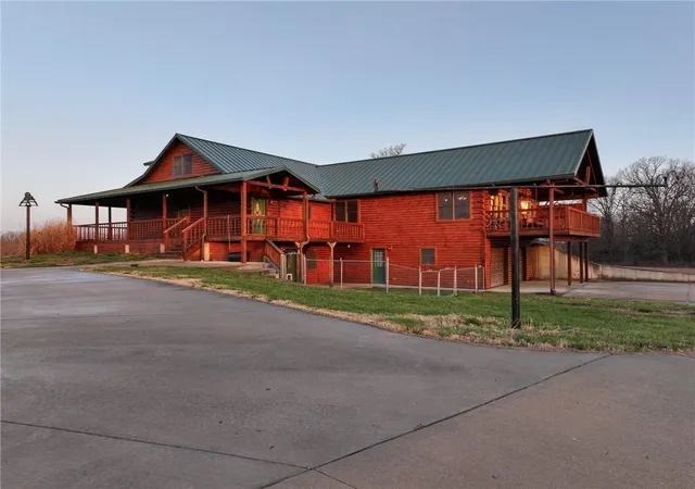 Homes for sale in Walker, MO | 13585 S Aa Hwy, Walker, MO 64790 | MLS# 2606742