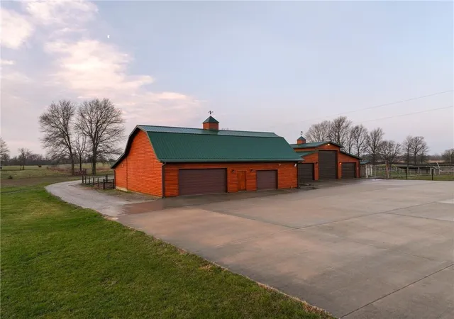 Homes for sale in Walker, MO | 13585 S Aa Hwy, Walker, MO 64790 | MLS# 2606742