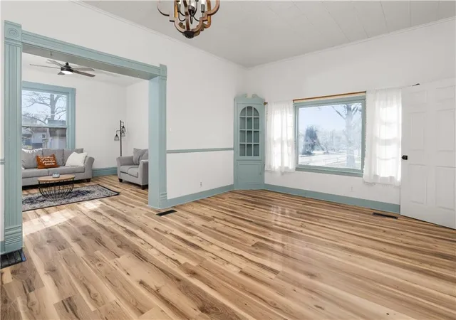 5th image of 301 E Mitchell St, Marshall, MO 65340 | MLS# 2606751