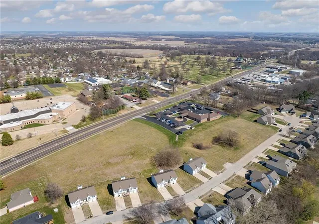 4th image of Frederick Ave, Saint Joseph, MO 64506 | MLS# 2606755