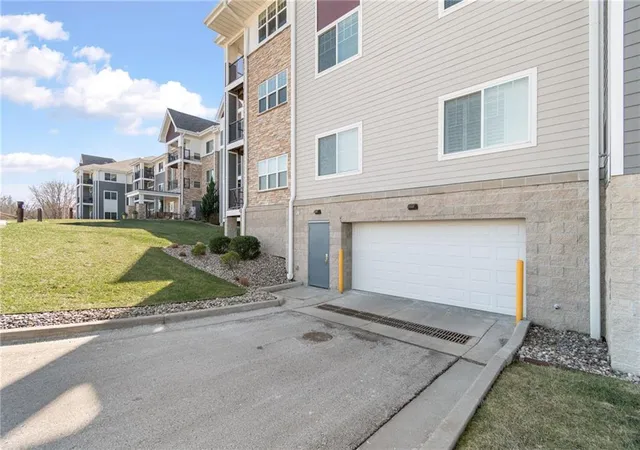 Photo 37 of Single family home for sale at 2651 NW Barry Rd #108, Kansas City, MO 64154 | MLS# 2606848 | Listing updated on 2026-10-05