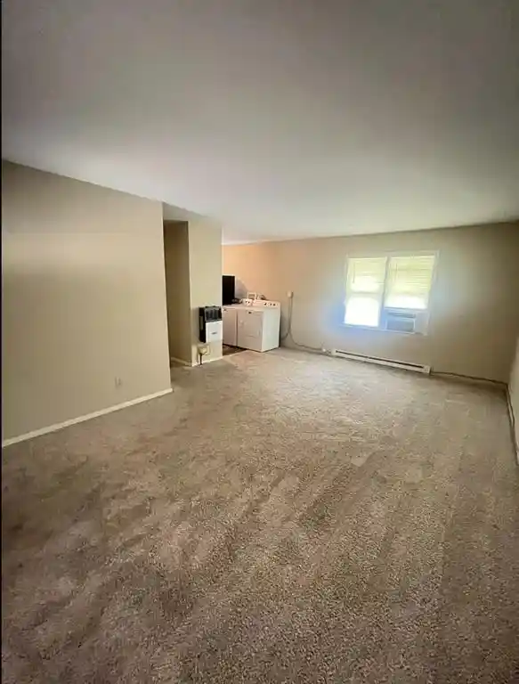 Listing Photo 14 - Condo for sale in 201 E Culton / 203 N College St located at 201 E Culton / 203 N College St, Warrensburg, MO 64093 - Unit 201 E Culton / 203 N College St