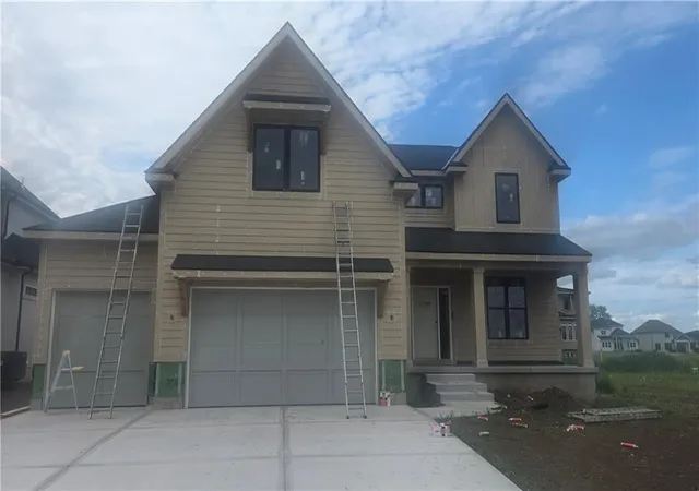 2nd image of 12506 W 184 Ter, Overland Park, KS 66013 | MLS# 2607082
