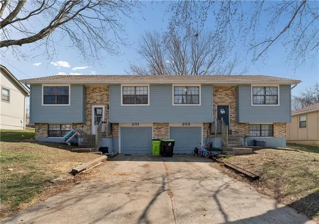 1st image of 201 203 Brookridge Dr, Harrisonville, MO 64701 | MLS# 2607122