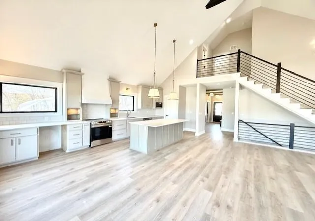 Photo 1 of Single family home for sale at 430 Lake Viking Ter, Gallatin, MO 64640 | MLS# 2607216 | Listing updated on 2026-09-03