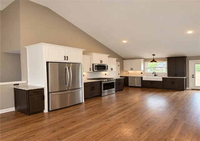 Photo 2 of Single family home for sale at 2724 N 21st Place, Kansas City, KS 66104 | MLS# 2607298 | Listing updated on 2026-10-02