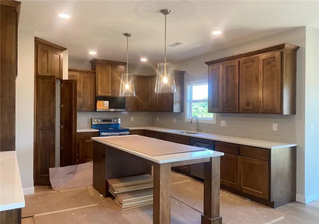 4th image of 18970 W 193Rd Ter, Spring Hill, KS 66083 | MLS# 2607331