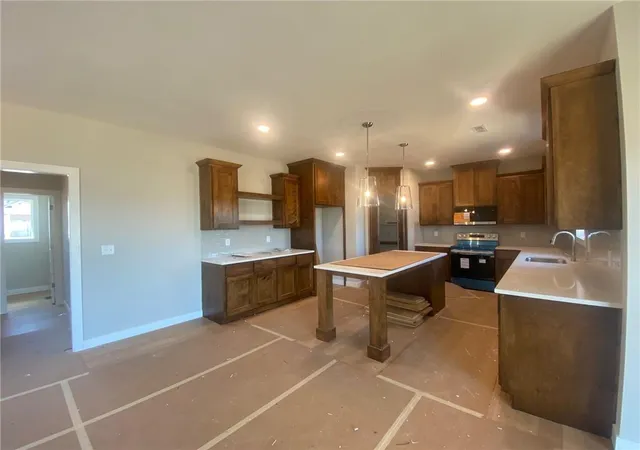5th image of 18970 W 193Rd Ter, Spring Hill, KS 66083 | MLS# 2607331