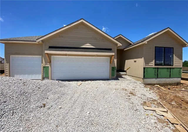 Homes for sale in Spring Hill, KS | 19324 Mahaffie St, Spring Hill, KS 66083 | MLS# 2607333