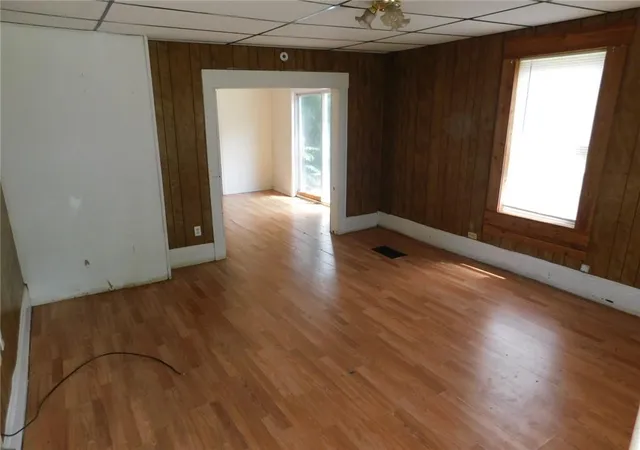 Homes for sale in Pittsburg, KS | 305 E Forest St, Pittsburg, KS 66762 | MLS# 2607536
