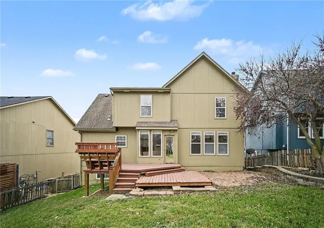 Homes for sale in Shawnee, KS | 13924 W 71st Pl, Shawnee, KS 66216 | MLS# 2607703