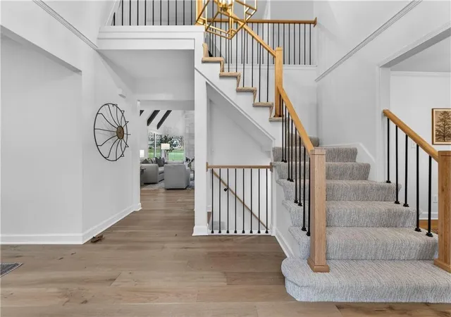 5th image of 12815 Pembroke Cir, Leawood, KS 66209 | MLS# 2607738