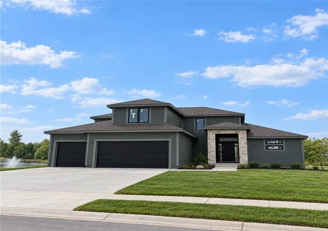 Photo 1 of Single family home for sale at 2357 Prairie Crk Dr, Kearney, MO 64060 | MLS# 2607985 | Listing updated on 2026-09-20
