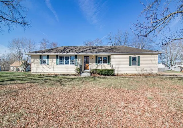 Homes for sale in Leeton, MO | 306 N Lee St, Leeton, MO 64761 | MLS# 2608092