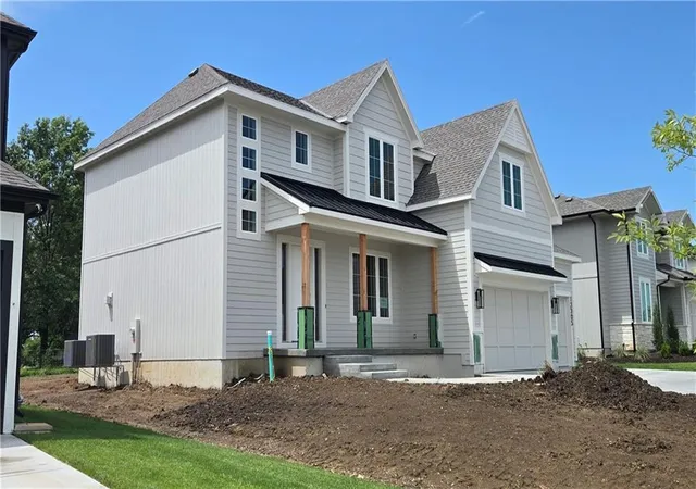 2nd image of 12305 W 184 St, Overland Park, KS 66013 | MLS# 2608154