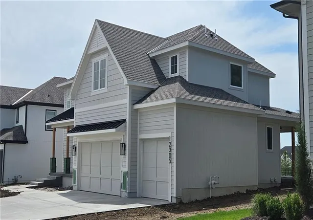 3rd image of 12305 W 184 St, Overland Park, KS 66013 | MLS# 2608154