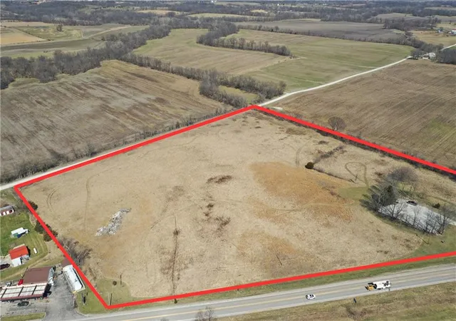 Homes for sale in Richmond, MO | 37682 10 Hwy, Richmond, MO 64085 | MLS# 2608269