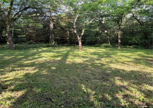 2nd image of 33 & 37 Sugar Lake Cvs, Mound City, KS 66056 | MLS# 2608290