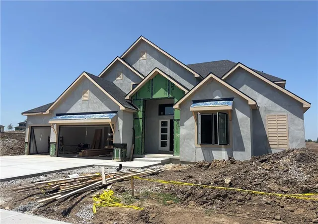 Photo 2 of Single family home for sale at 17600 Knox St, Overland Park, KS 66221 | MLS# 2608308 | Listing updated on 2026-07-16