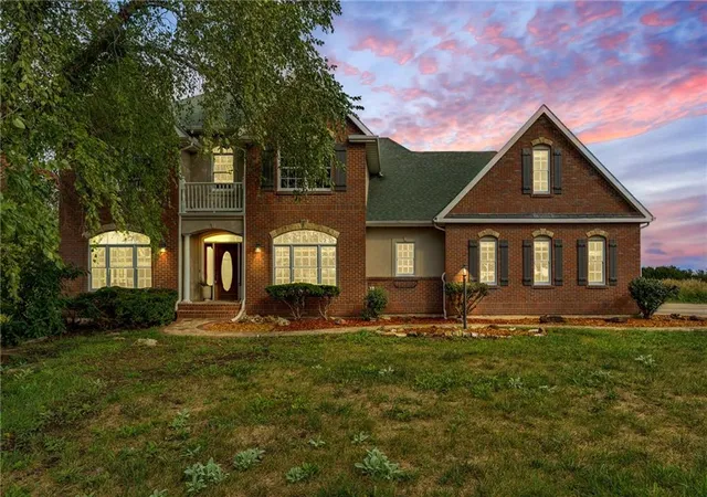 Photo 3 of Single family home for sale at 1548 N 800 Road, Baldwin City, KS 66006 | MLS# 2608398 | Listing updated on 2026-09-29