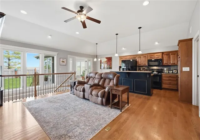 3rd image of 17743 S Laverty St, Olathe, KS 66062 | MLS# 2608434